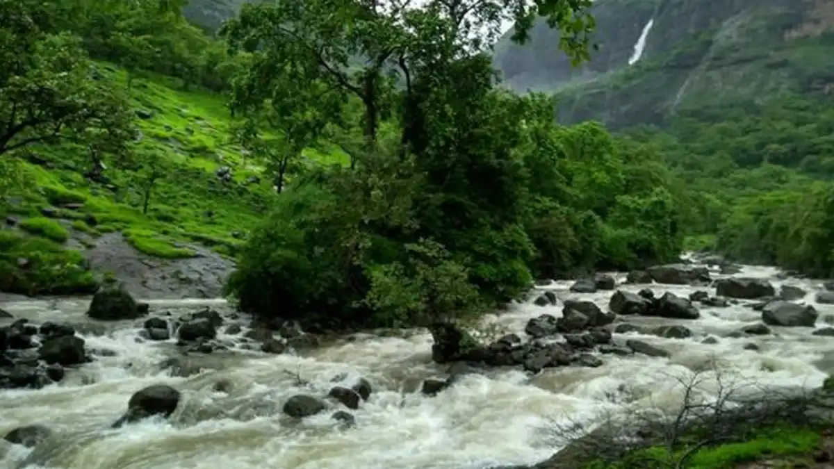 Devkund Waterfall